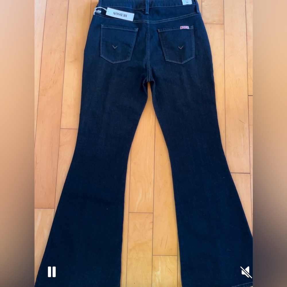NWT - Women’s Hudson “Heidi” Jeans - High Rise with Wide Flare w. Split - Sz 29 - Picture 2 of 12